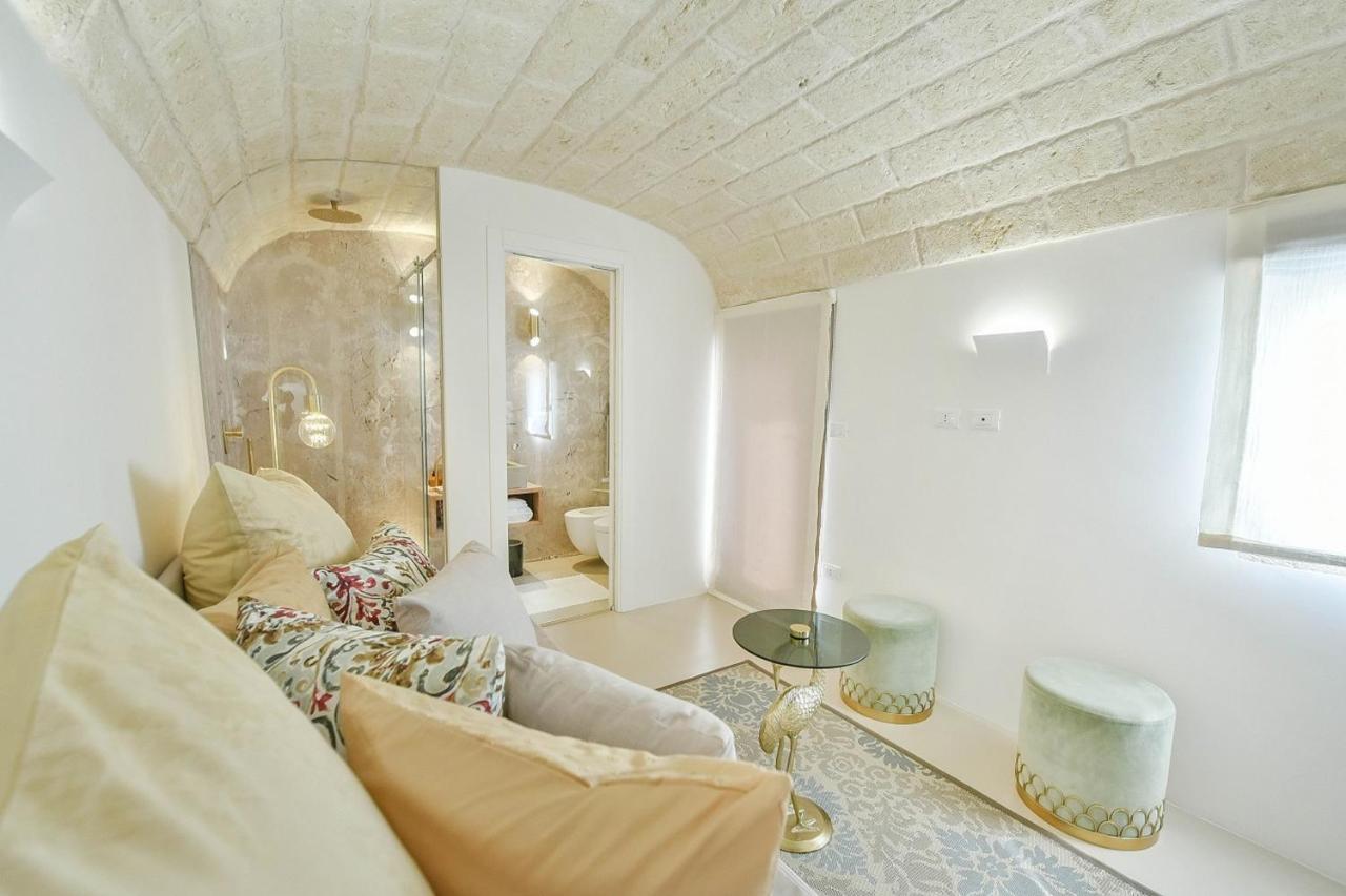 Eurydice Suite With Infinity Jacuzzi Ostuni Zewnętrze zdjęcie