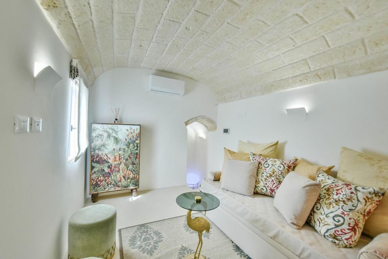 Eurydice Suite With Infinity Jacuzzi Ostuni Zewnętrze zdjęcie