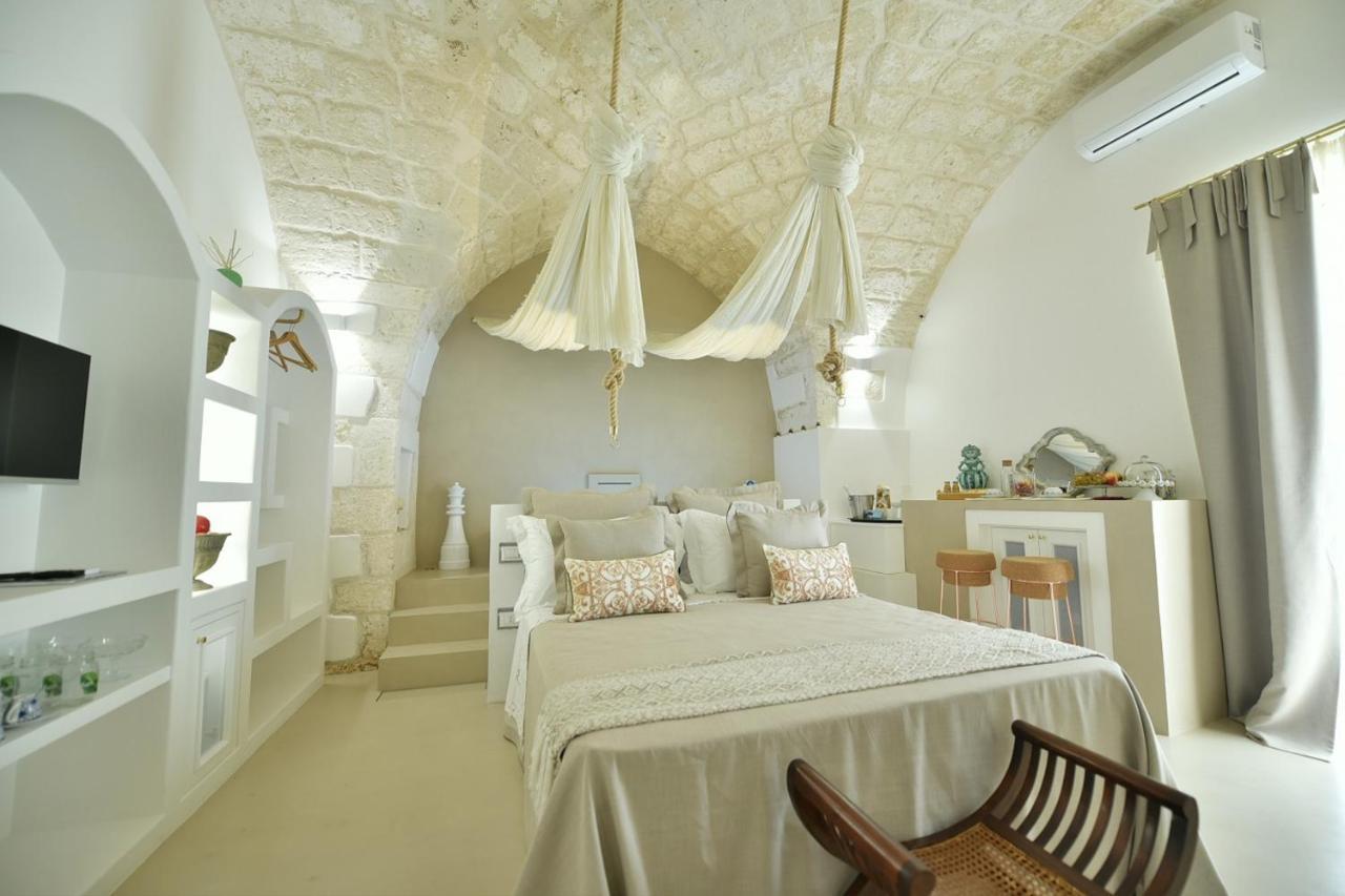 Eurydice Suite With Infinity Jacuzzi Ostuni Zewnętrze zdjęcie