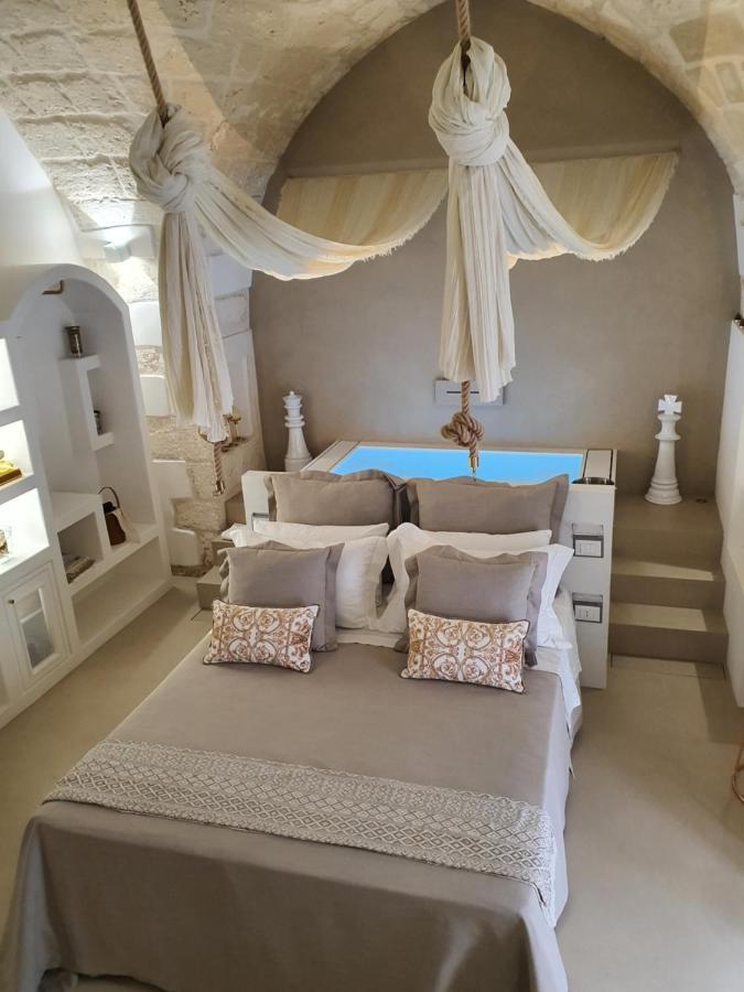 Eurydice Suite With Infinity Jacuzzi Ostuni Zewnętrze zdjęcie
